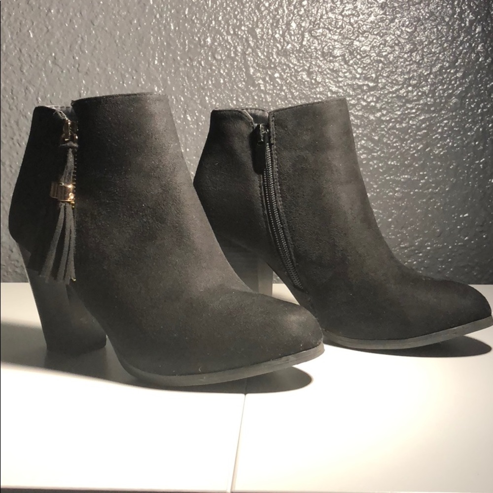 Black little booties. 2 1/2 in.